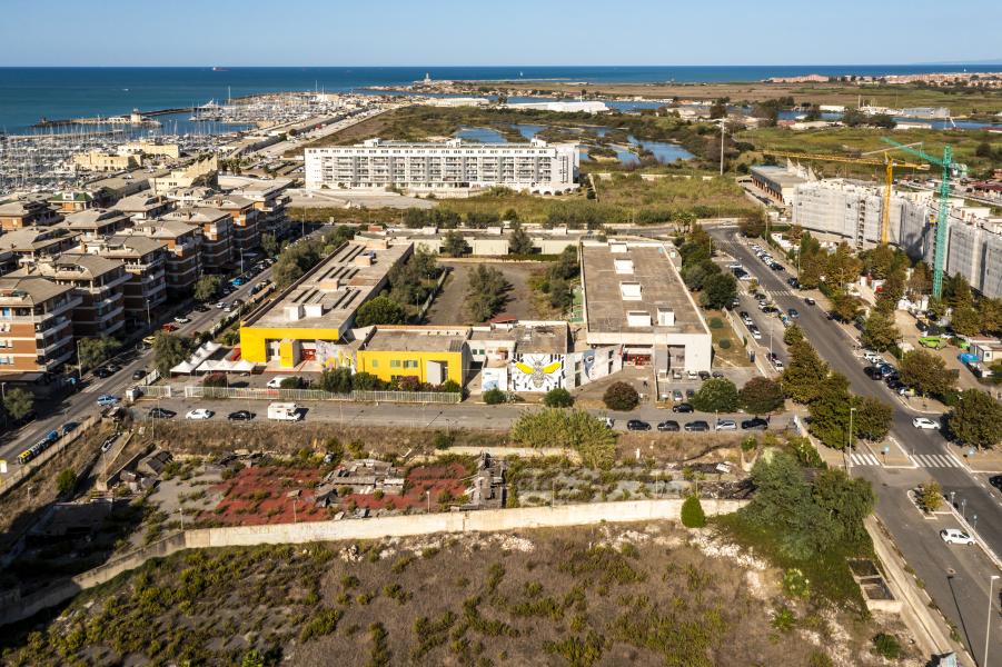 Punto Luce delle Arti, Ostia Ponente veduta dall'alto